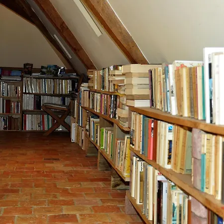 Grange Du Plessis Nocleg ze śniadaniem Segré