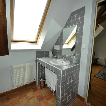 Couette-café Grange Du Plessis 3*